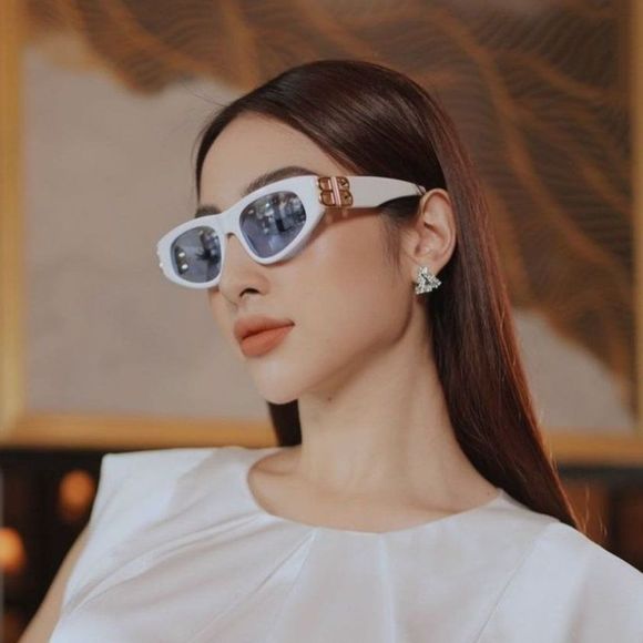 Balenciaga BB0095S 004 Sunglasses White Gold Logo Light Blue Cat Eye Unisex main image 10